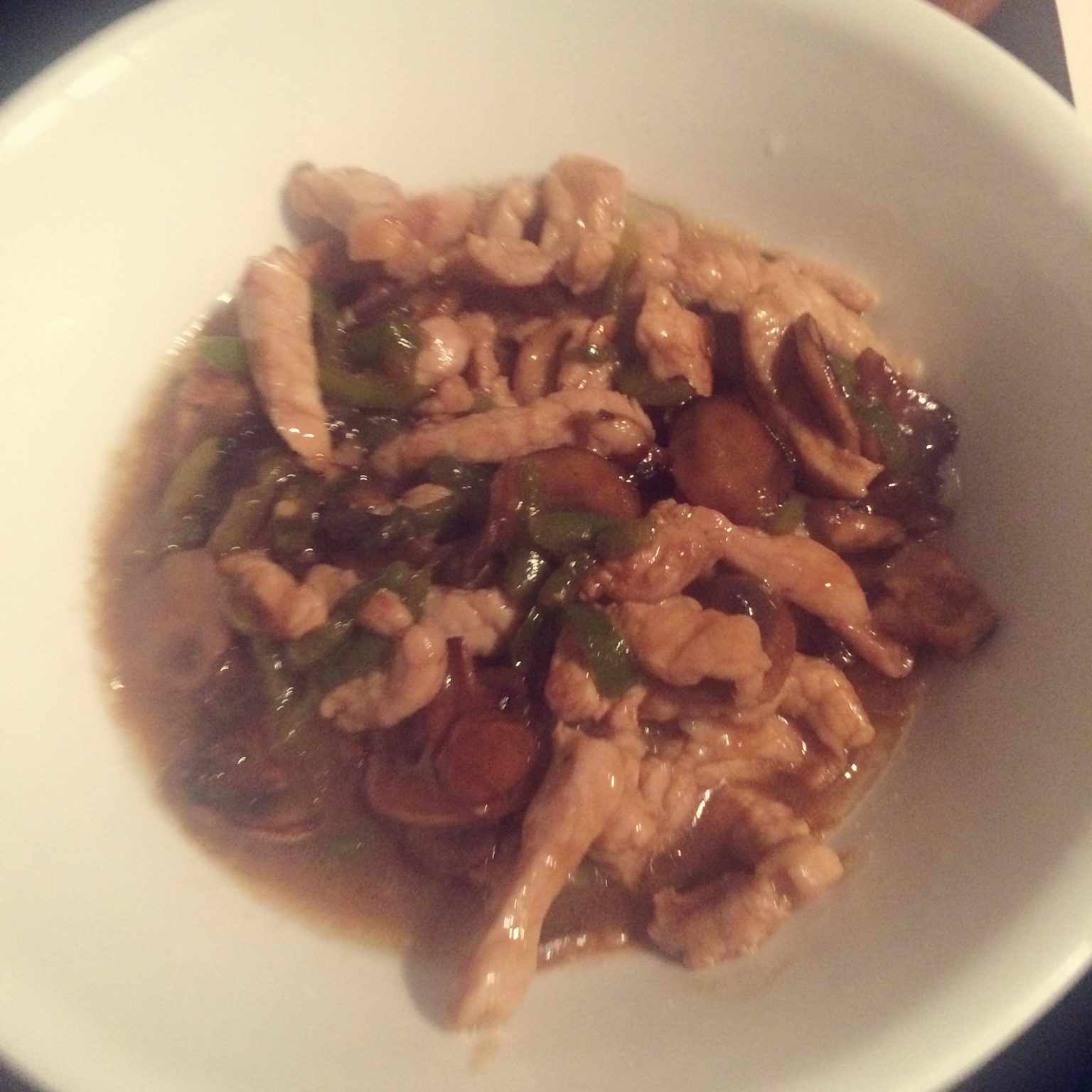 香菇炒肉，超级下饭哦