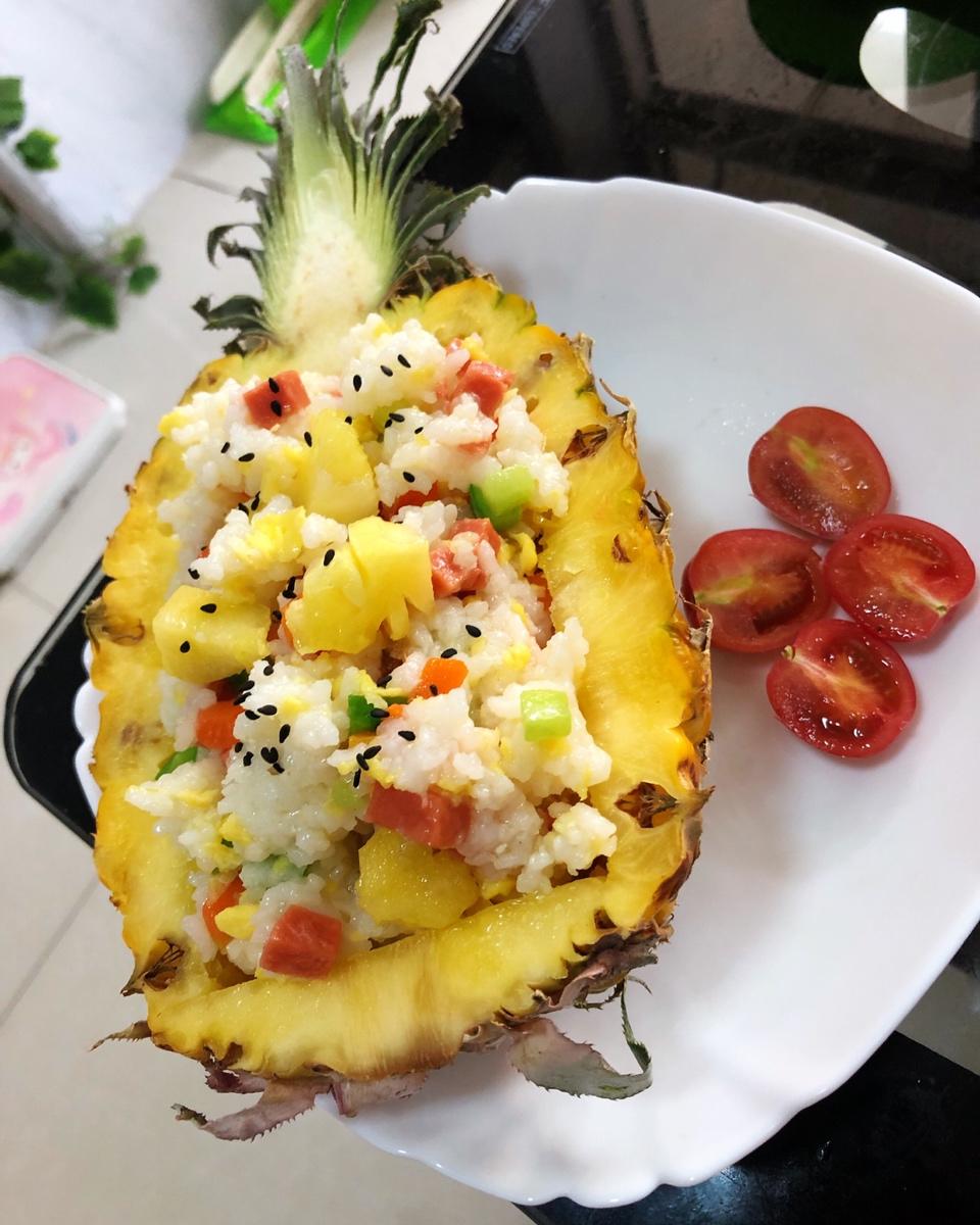 菠萝炒饭