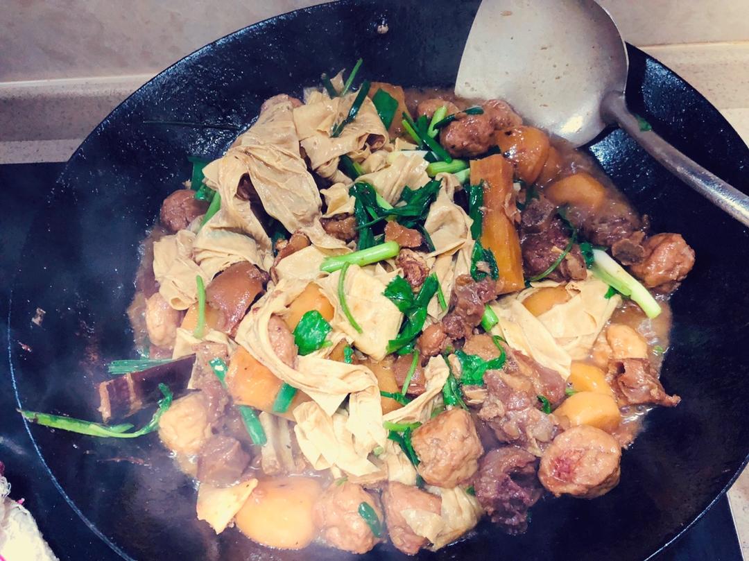 暖身广式羊肉煲