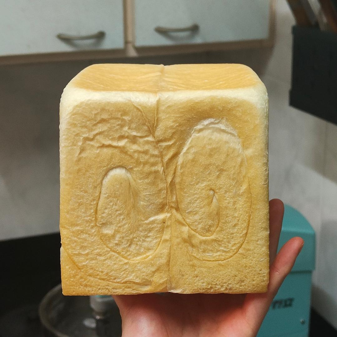 庞多米白吐司