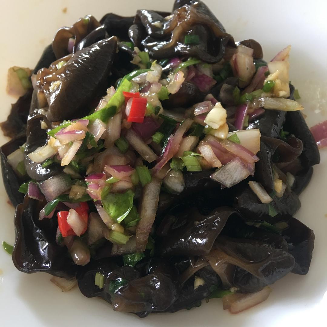 凉拌木耳