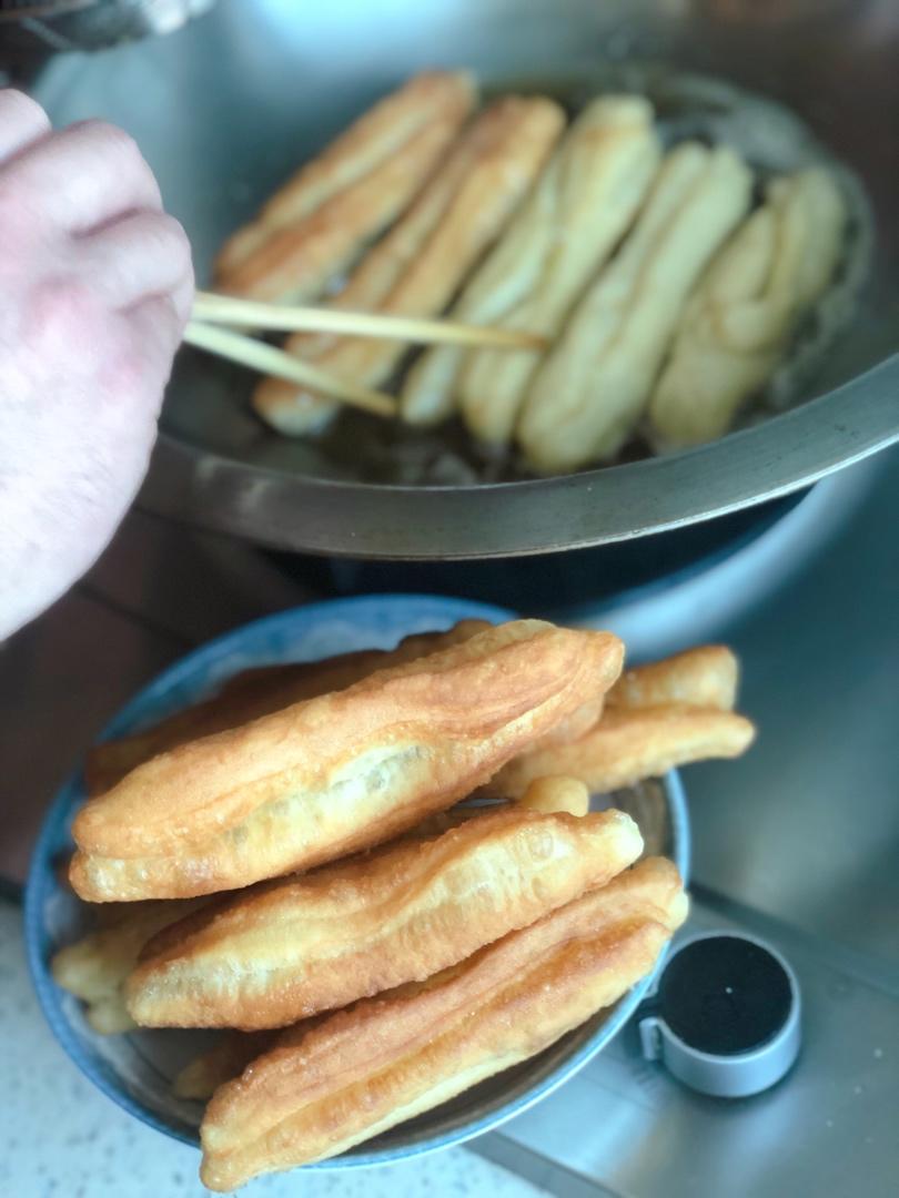 快手早餐～自制油条（酵母版，不含泡打粉、膨松剂）