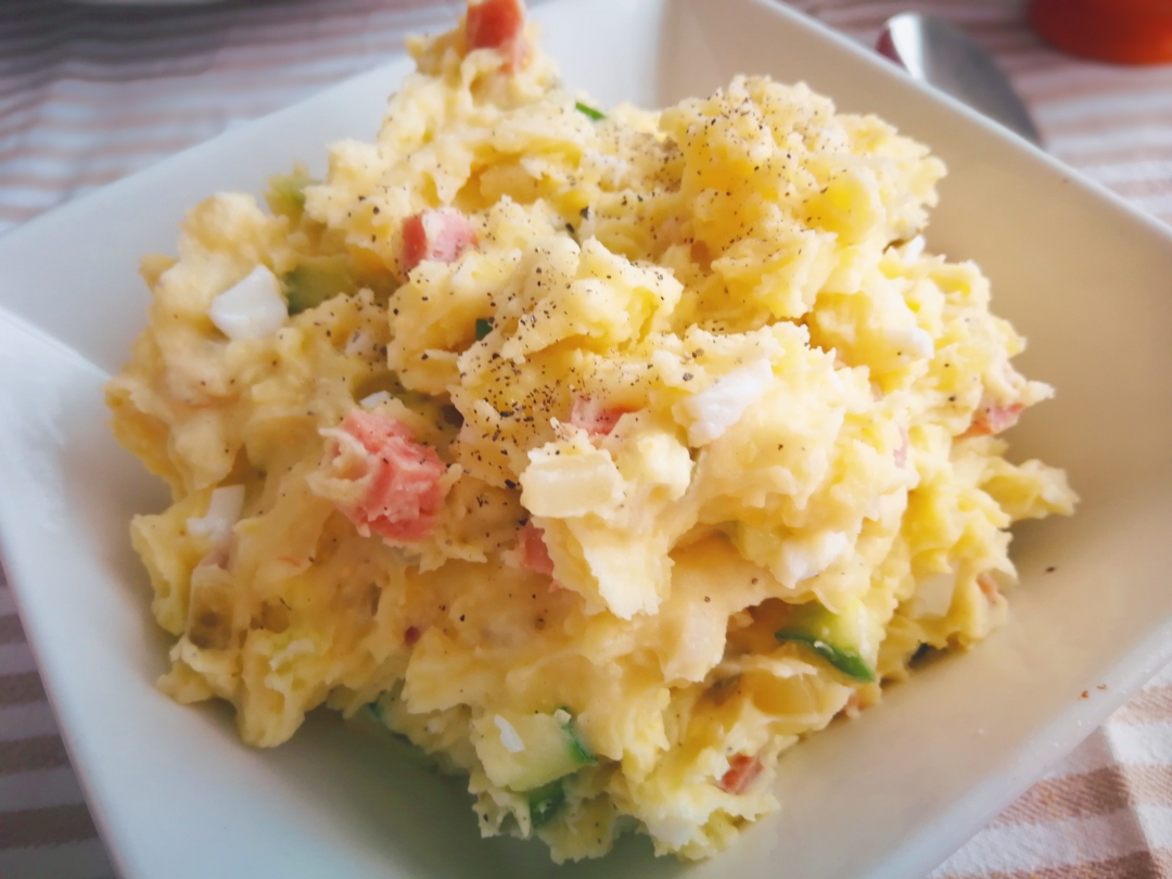 土豆泥 蔬菜火腿鸡蛋马铃薯沙拉的做法步骤图 米米橘 下厨房