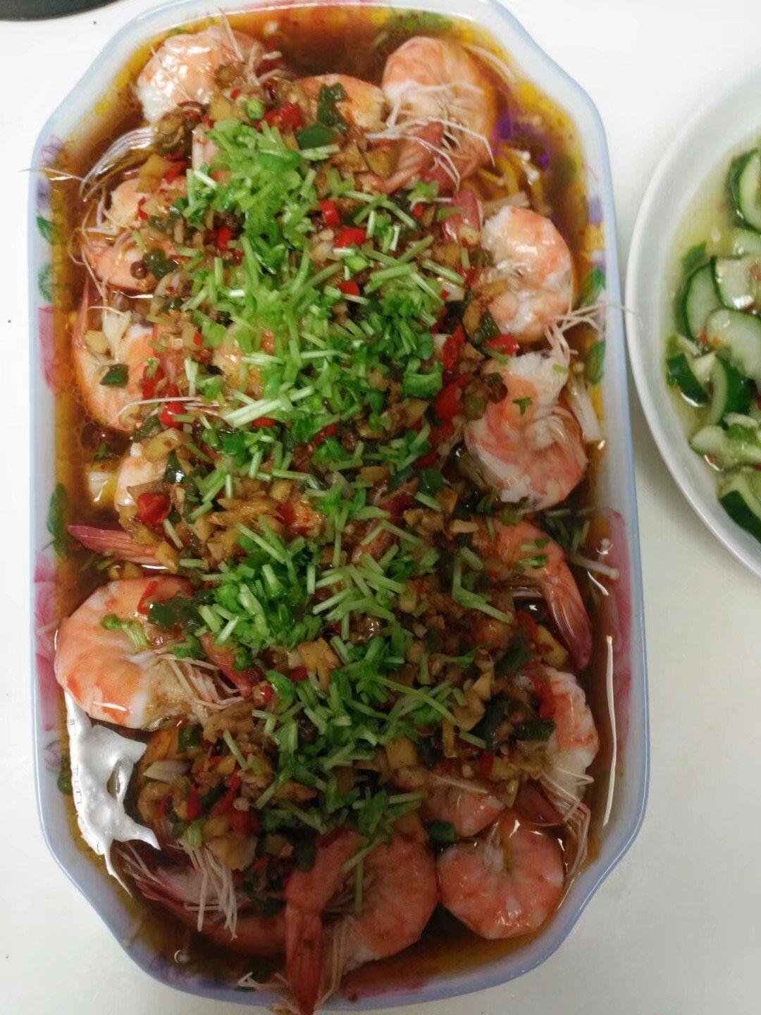 蒜蓉粉丝蒸大虾