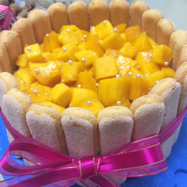 芒果奥利奥鲜奶蛋糕