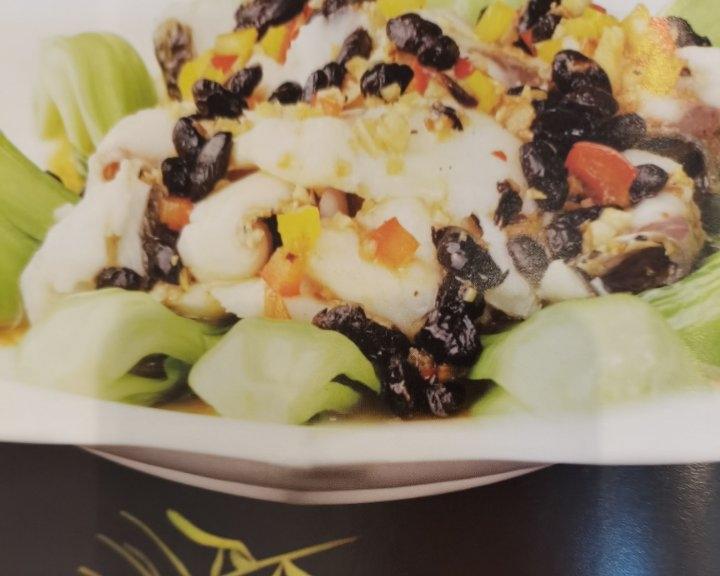 豆豉炒鱼片+五彩鱼丝+草菇炒虾仁+菠萝炒虾仁+荷兰豆炒鱼片+丝瓜木耳炒鲜鱿+玉米笋炒鱿鱼+红腰豆炒虾仁+虾仁炒冬瓜+鲜马蹄炒虾仁+鲜百合炒鱼丁+青椒炒鳝鱼+菜椒墨鱼柳+干贝炒虾仁+青菜炒鱿鱼圈+荷兰豆炒虾仁