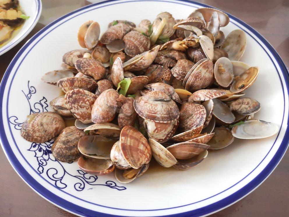 葱炒花蛤