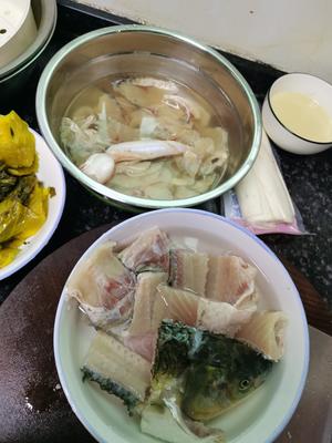 超好吃的家常酸菜鱼/麻辣水煮鱼的做法 步骤3
