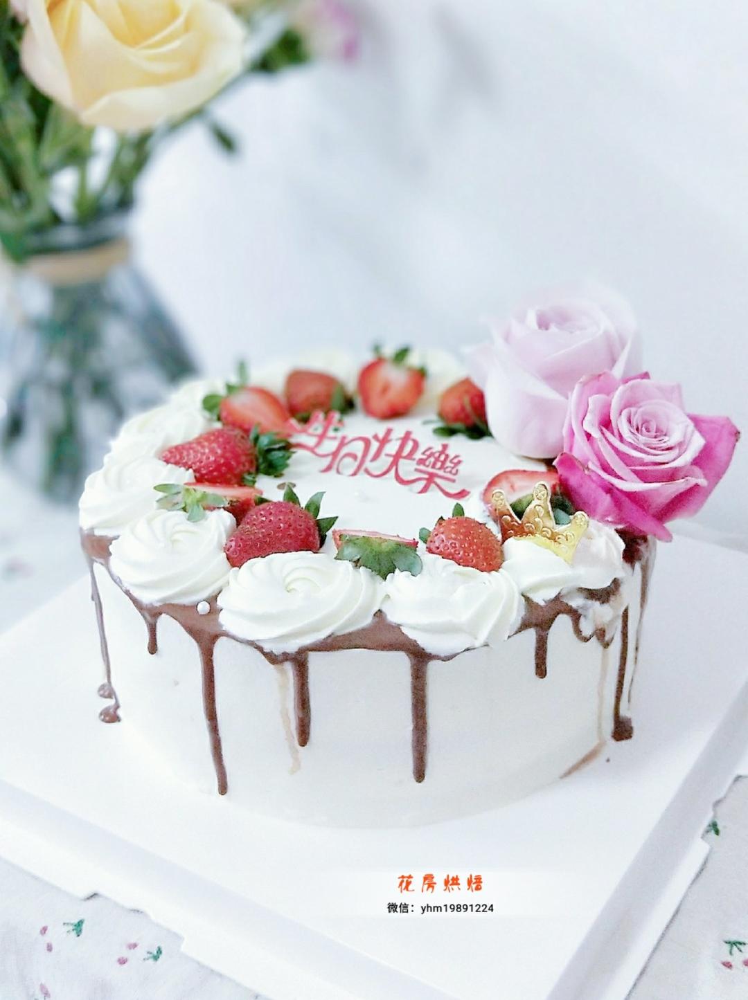 紫色玫瑰渐变裱花蛋糕