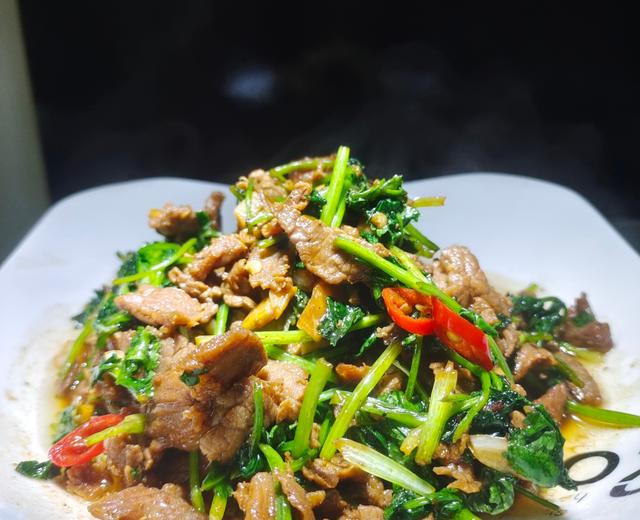 香菜炒牛肉的做法