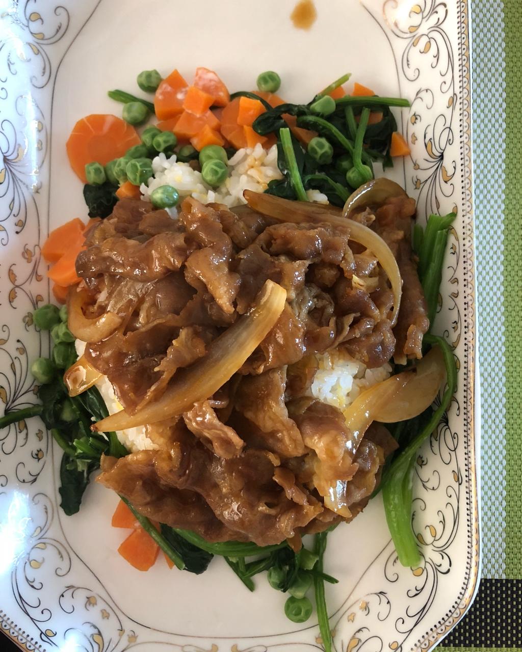 肥牛饭