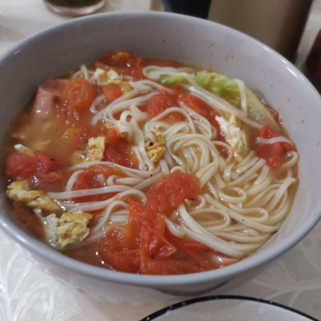 恨不得抱着锅舔的番茄鸡蛋面