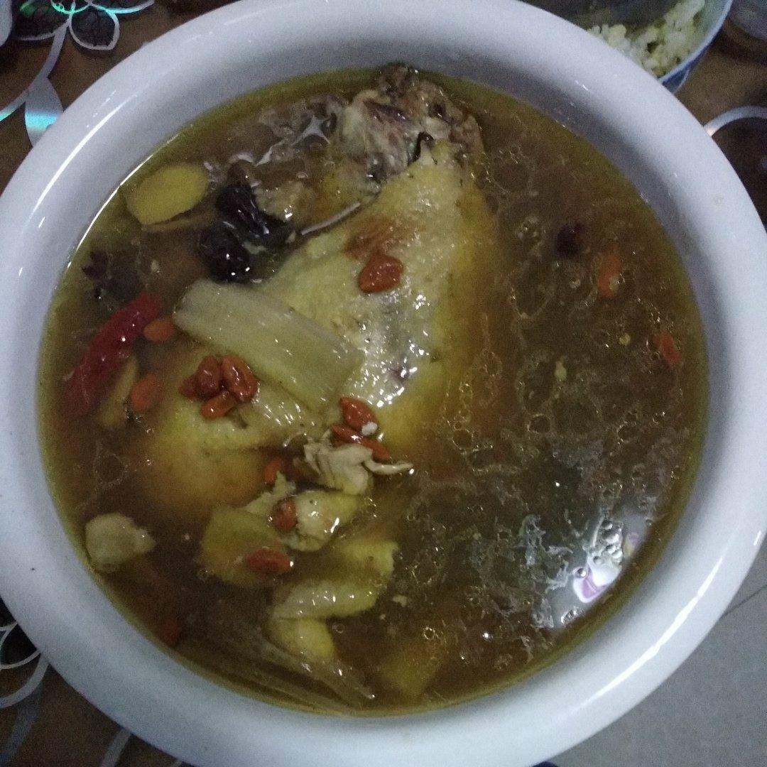清炖鸡汤