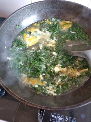 荠菜鸡蛋汤的做法 步骤7