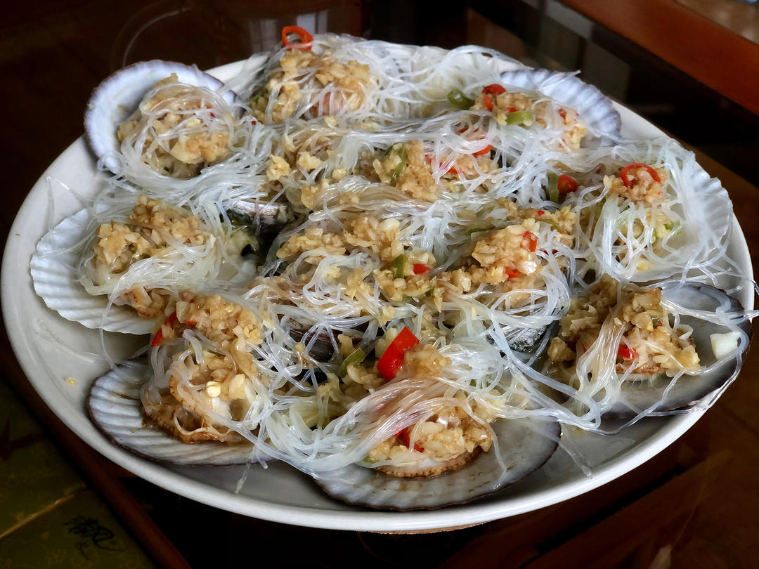 零失败的蒜蓉粉丝蒸扇贝