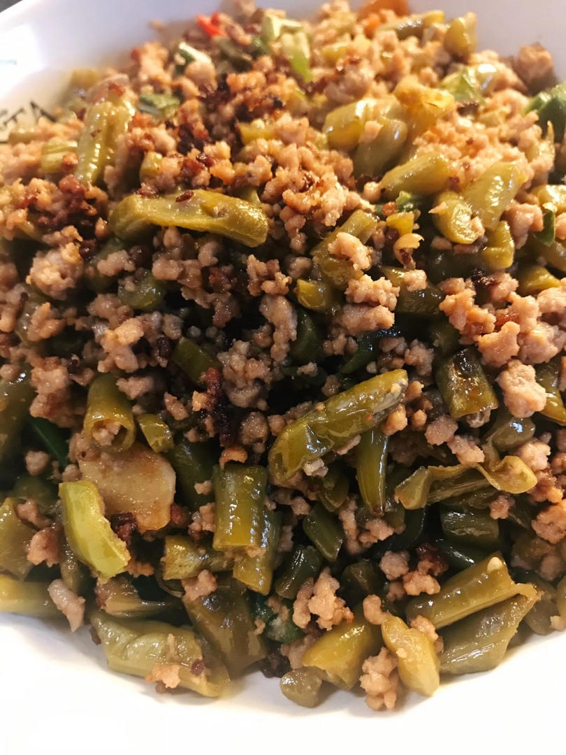 酸辣开胃的酸豆角炒肉末