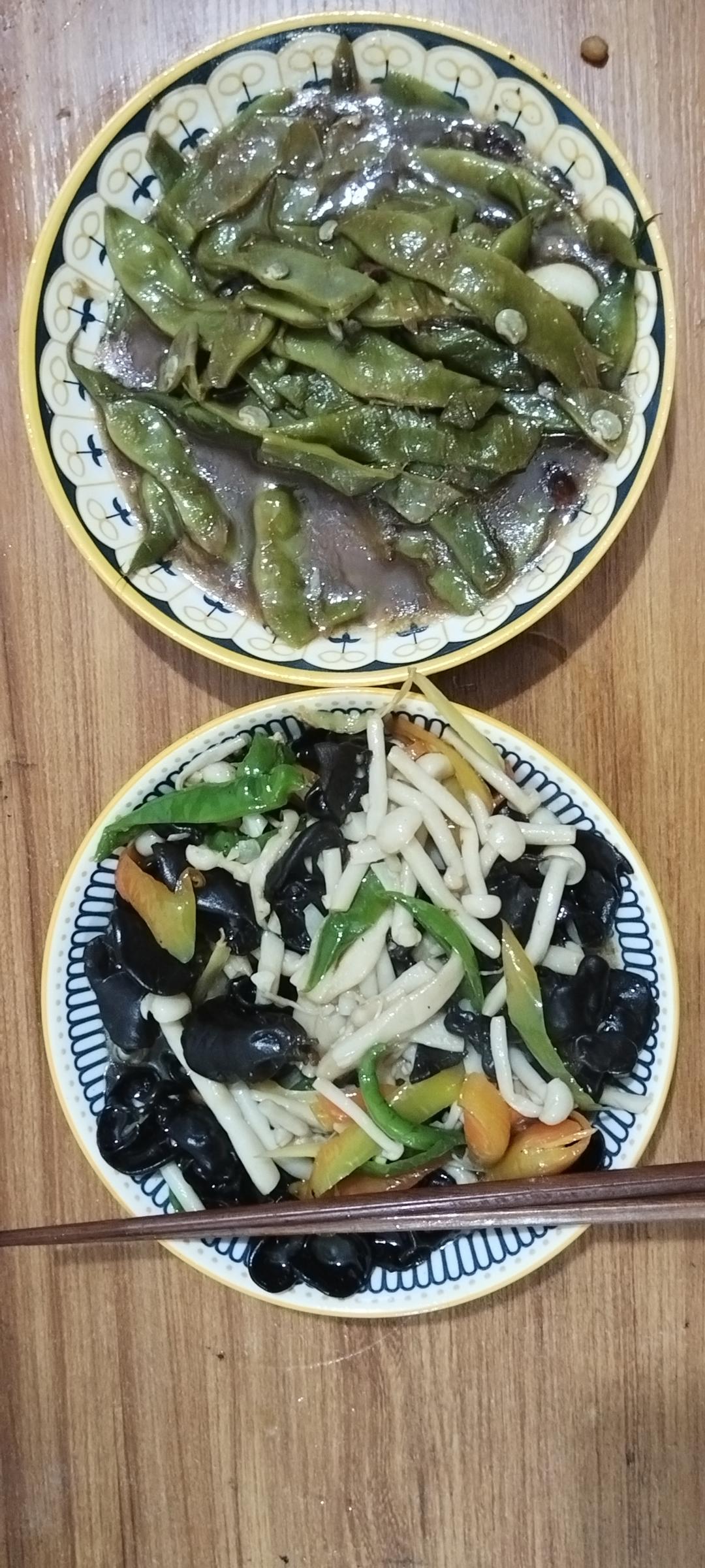 超级好做好吃的【素烧油豆角】