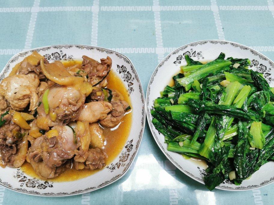 炒鸡香的农家姜葱炒鸡