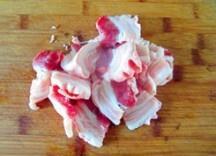干豆角炖粉条五花肉的做法 步骤2