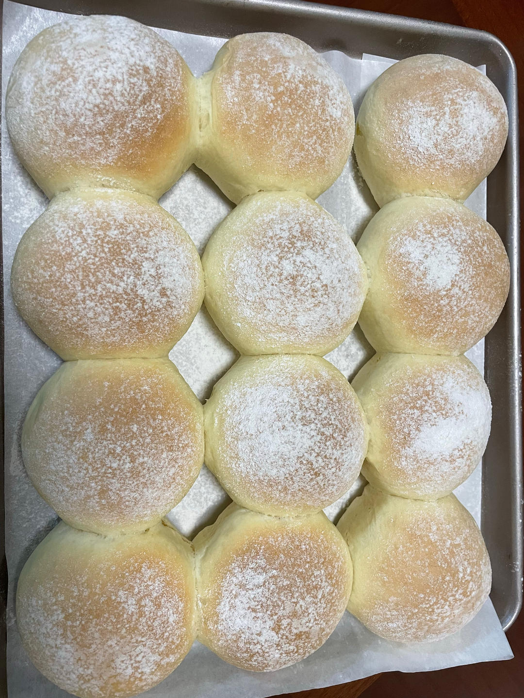 如云朵般☁️ 软白淡奶油餐包｜消耗淡奶油