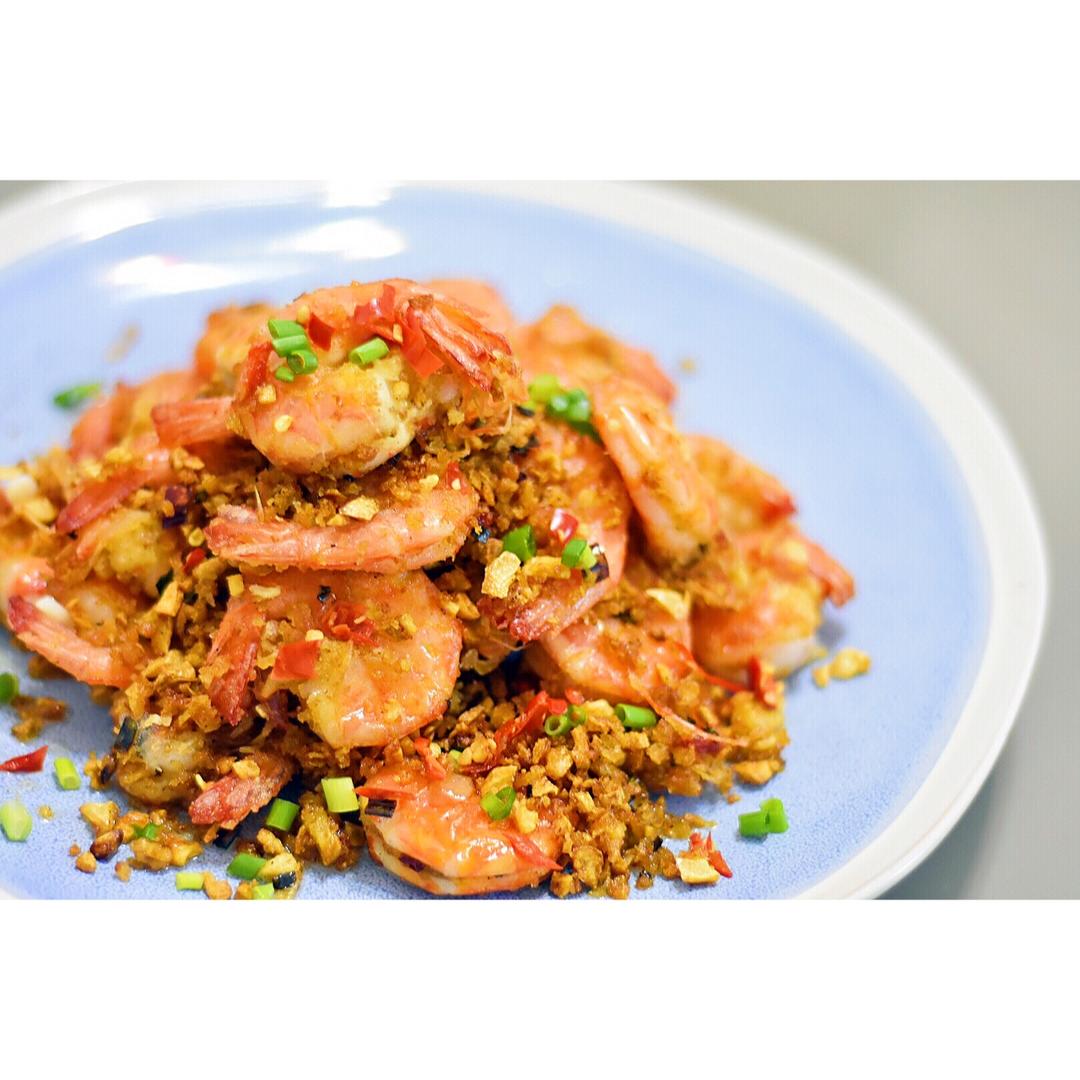 柒月雪梨做的蒜蓉椒盐虾