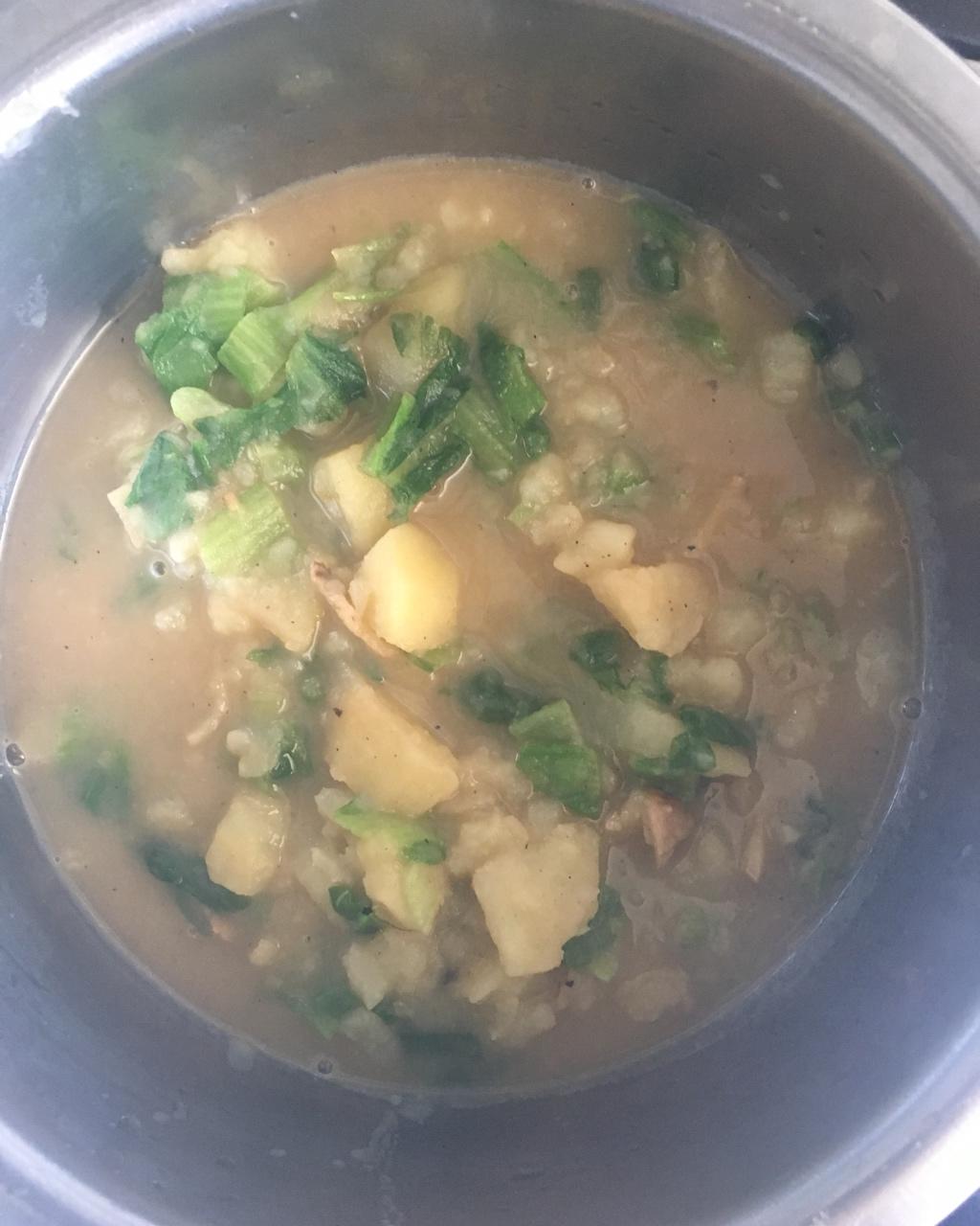 土豆熬小白菜