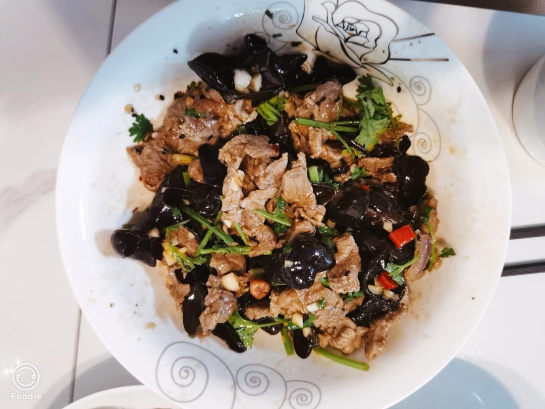 丈母娘吃了都夸的凉拌香菜牛肉