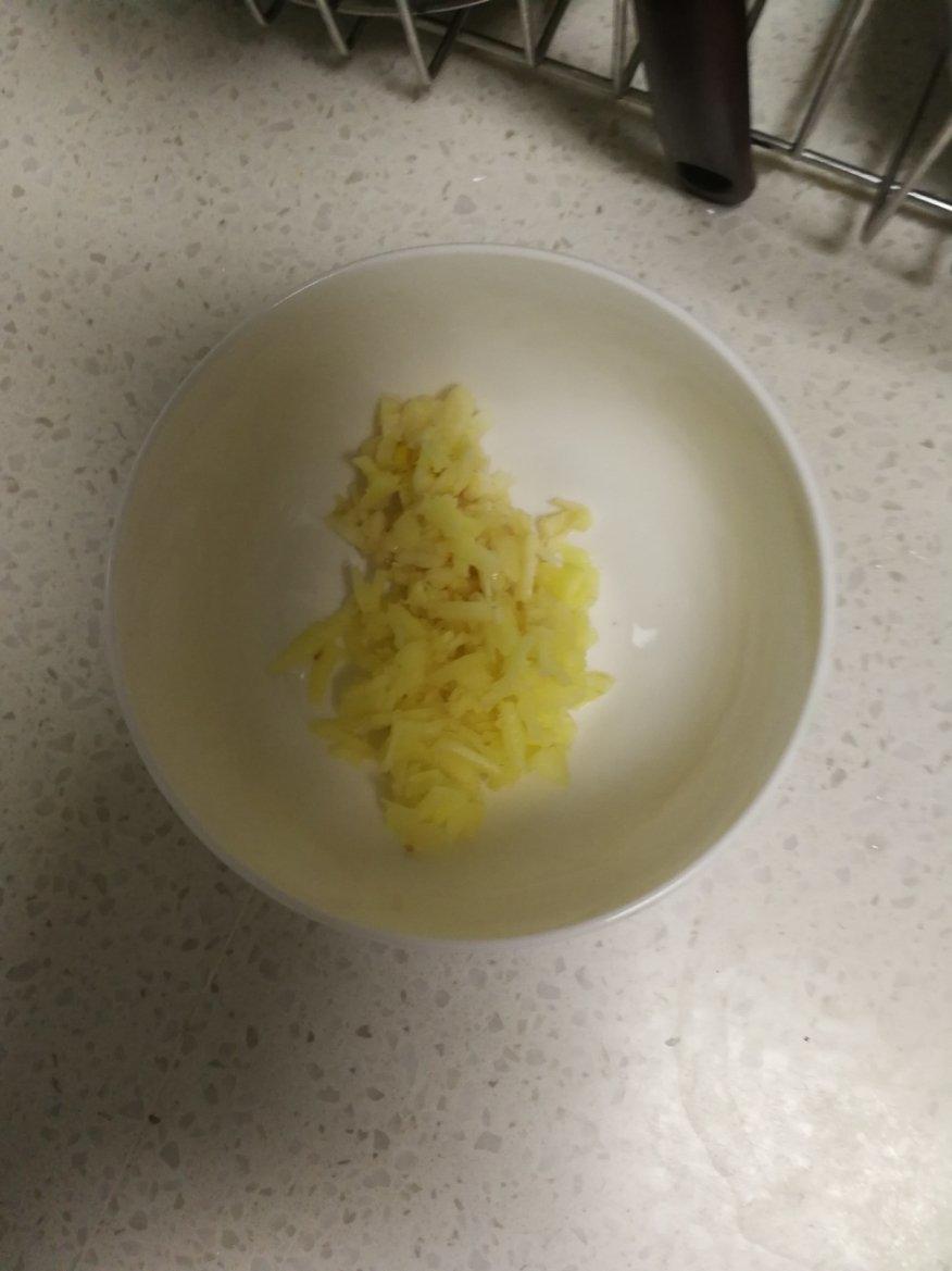 菠菜炒鸡蛋（小盆友可能会爱吃的青菜）
