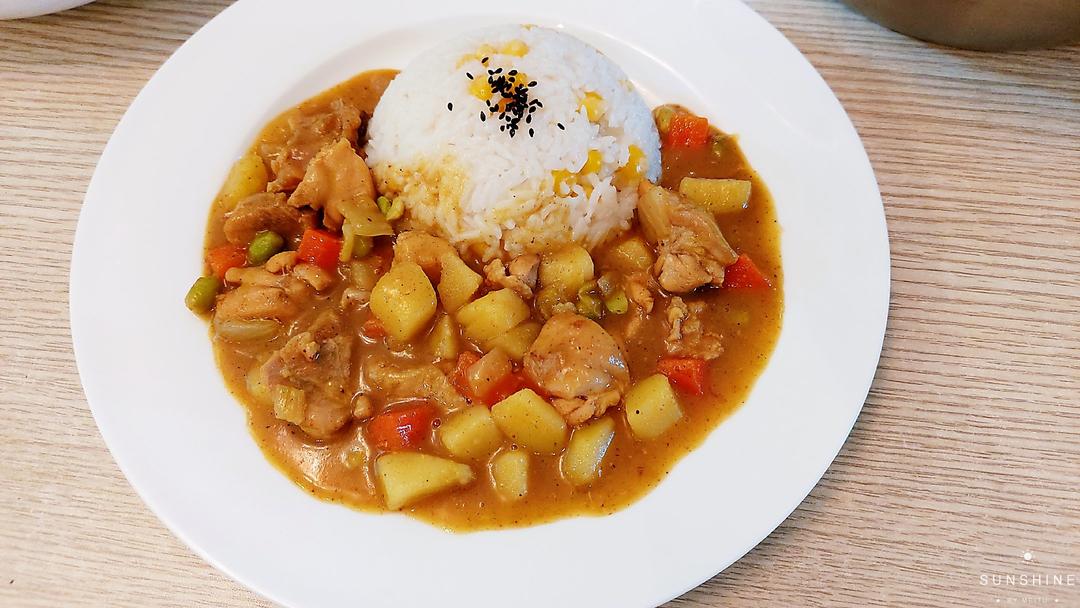 咖喱鸡肉饭