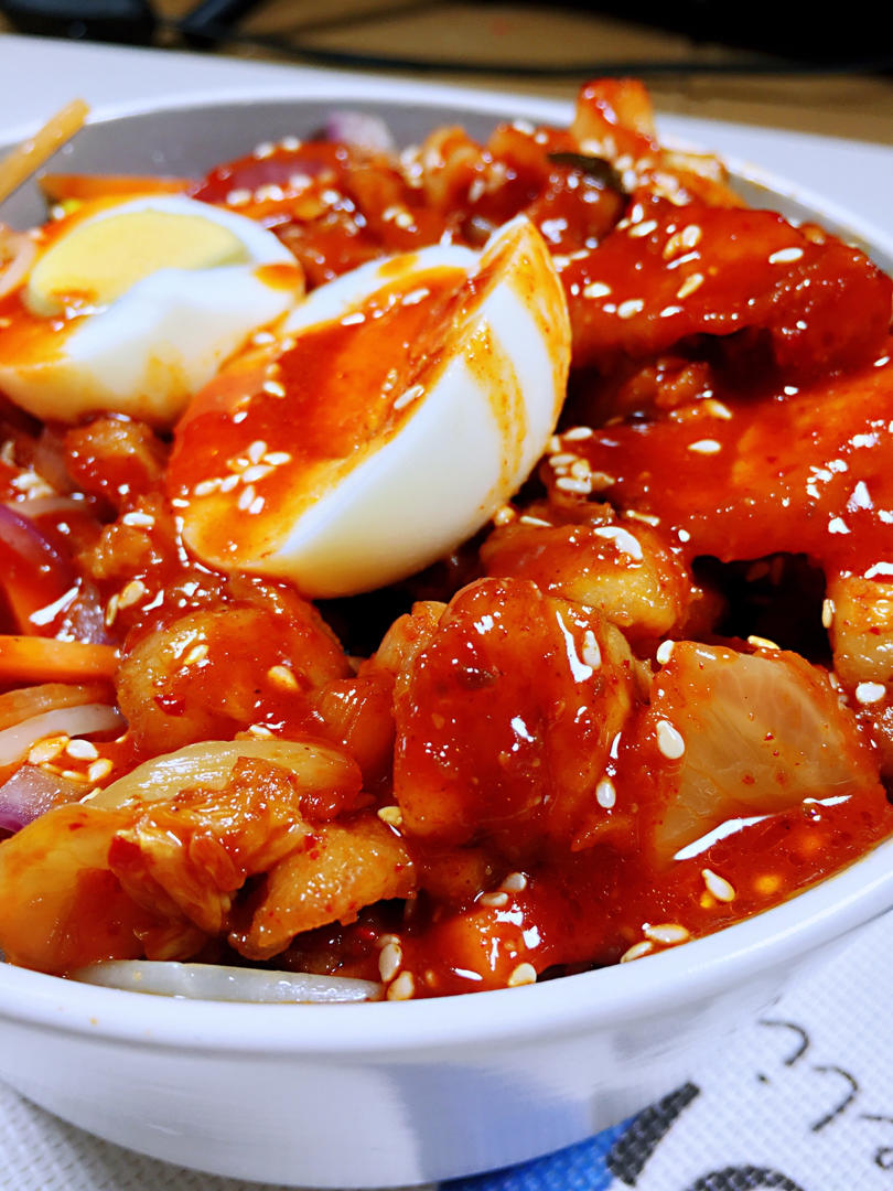 我就胖着玩玩做的韩式辣酱拌饭·附灵魂酱汁