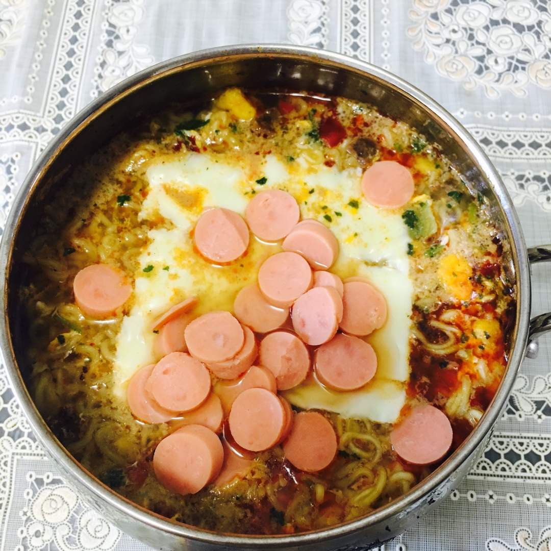 满足食欲的深夜秘密 森系浓香泡面