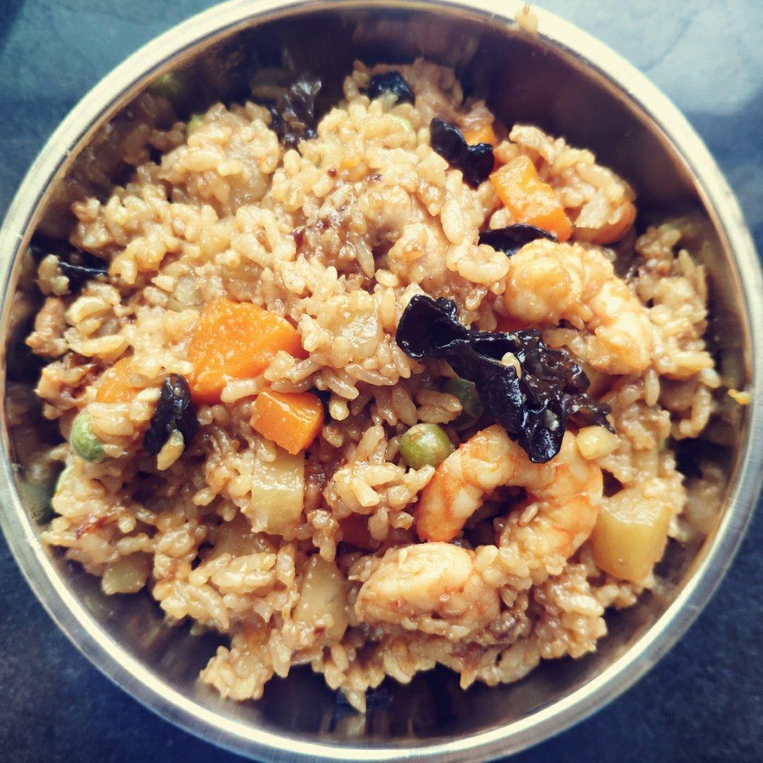 冰棍效应做的土豆鸡块焖饭