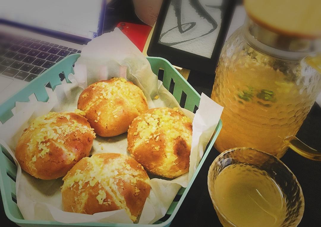 网红蒜香奶酪面包，好吃到爆炸