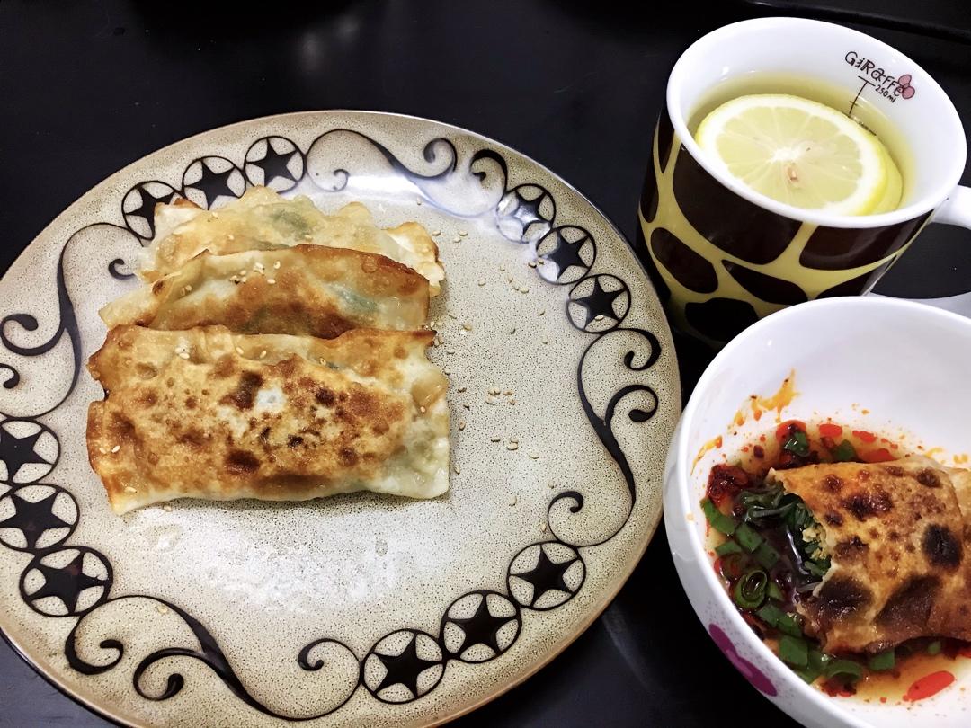 韭菜盒子(不用和面)