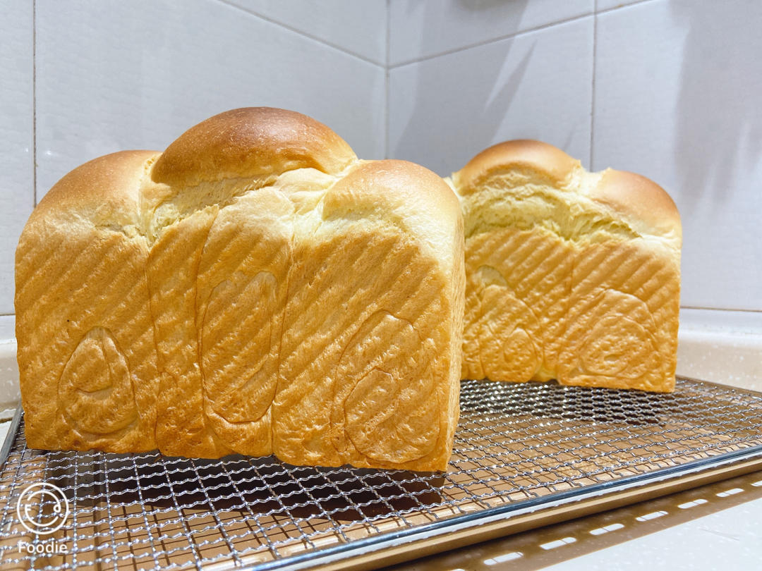 🍞消耗淡奶油吐司｜无黄油｜软绵绵｜奶香浓郁