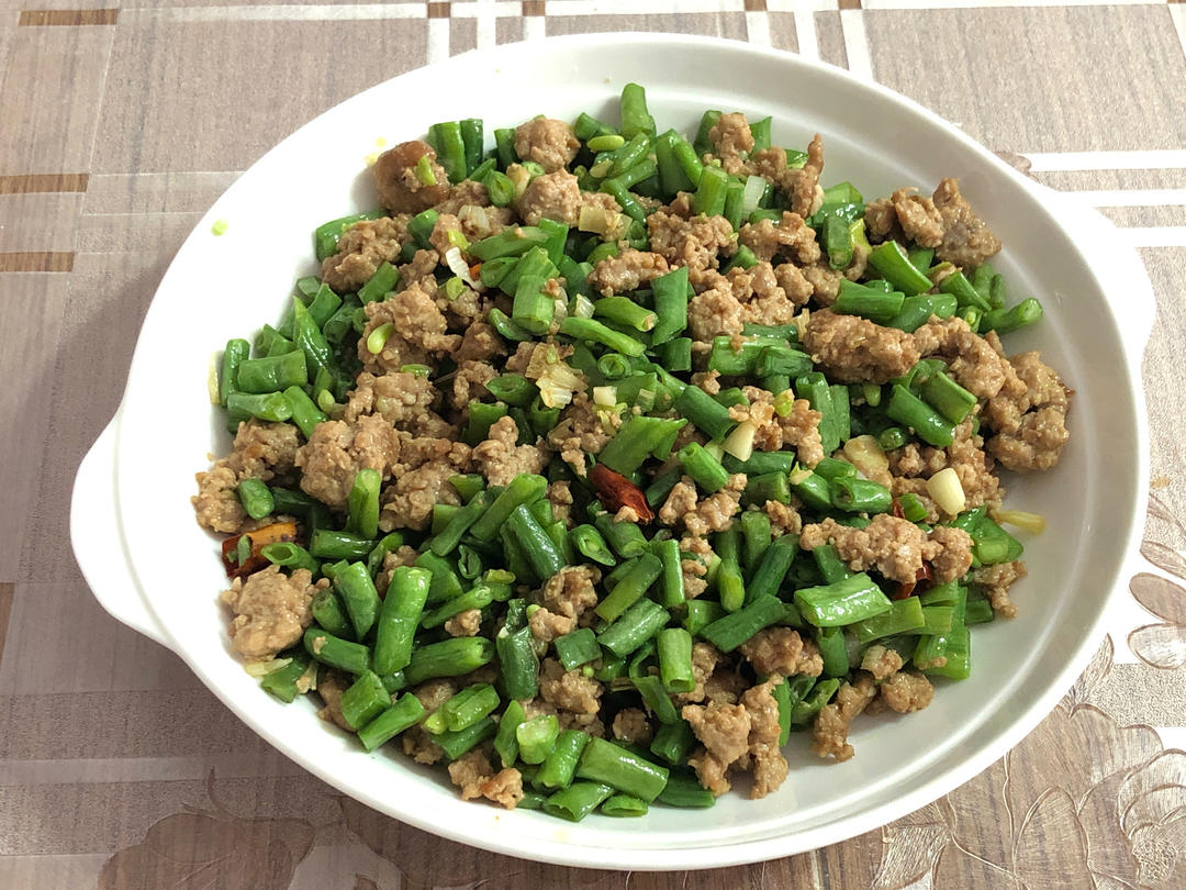 肉沫豆角下饭菜