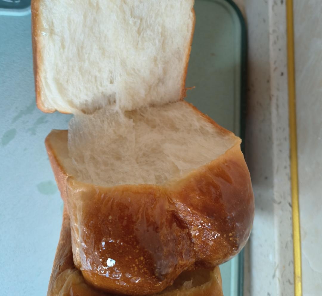 6%含糖量基础白吐司，怎么做都好吃。