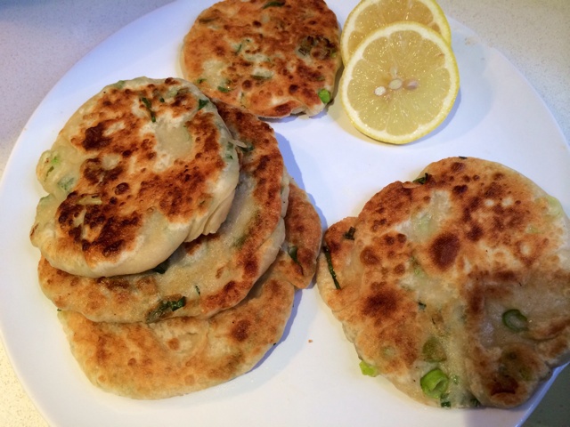 家常葱油饼
