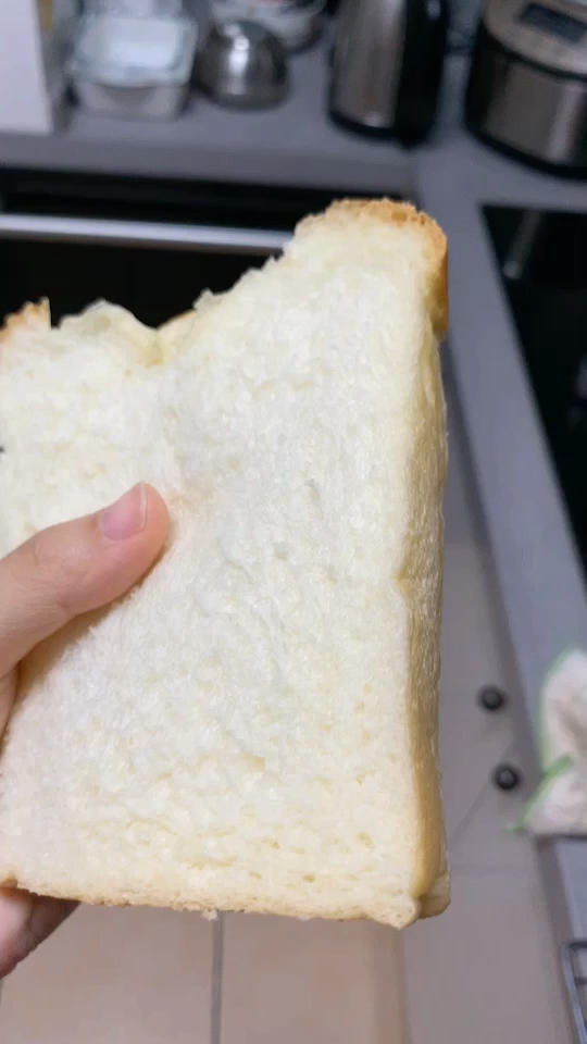 鲜奶液种超熟吐司