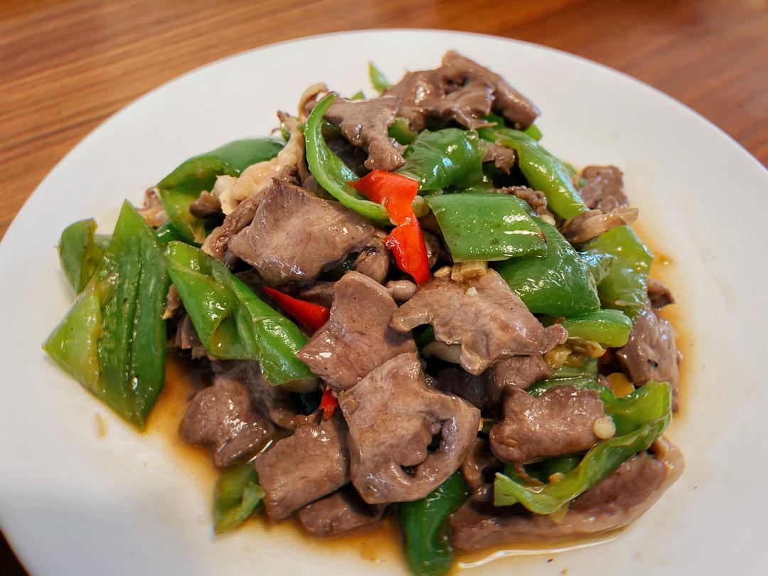 青椒炒猪心的做法