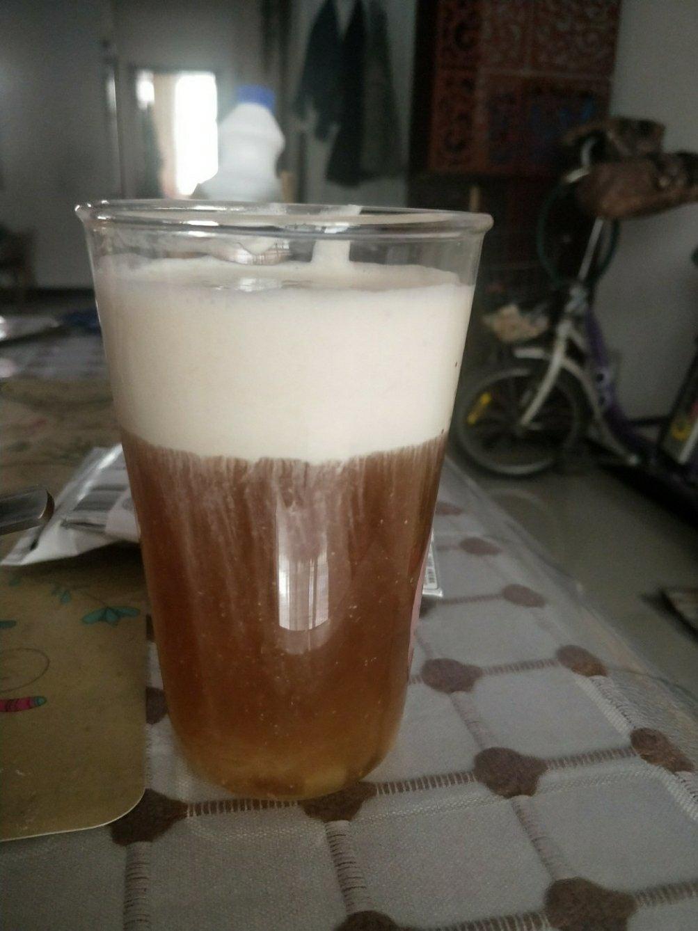 《Tinrry+》芝士奶盖茶