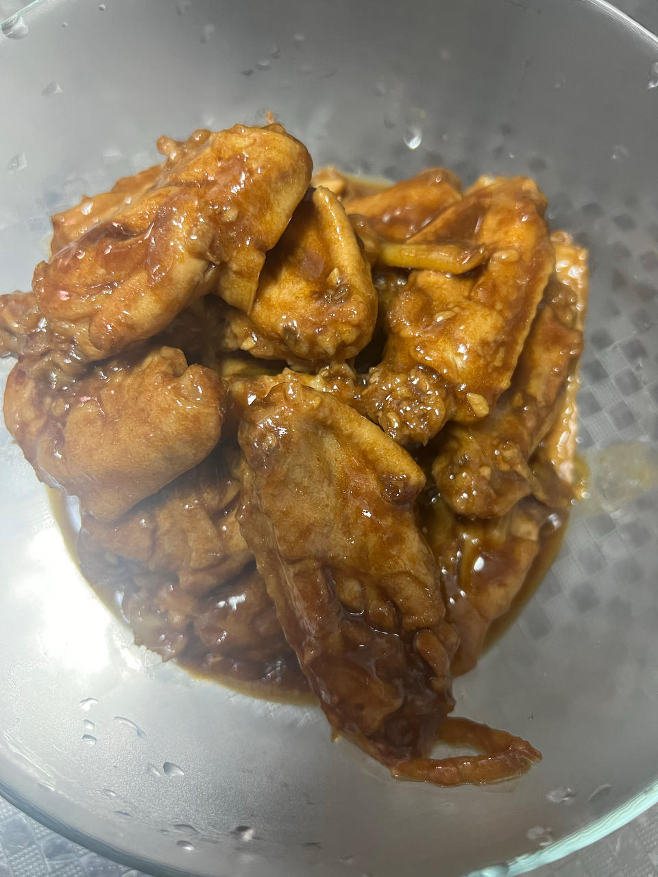 外婆教我的红烧鸡翅·连汤汁都狠好吃！！！