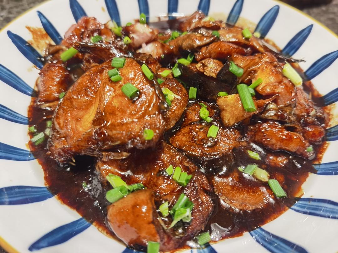 本帮烧法：红烧鮰鱼（江团）超下饭：一块鱼让你吃下一碗饭的美味
