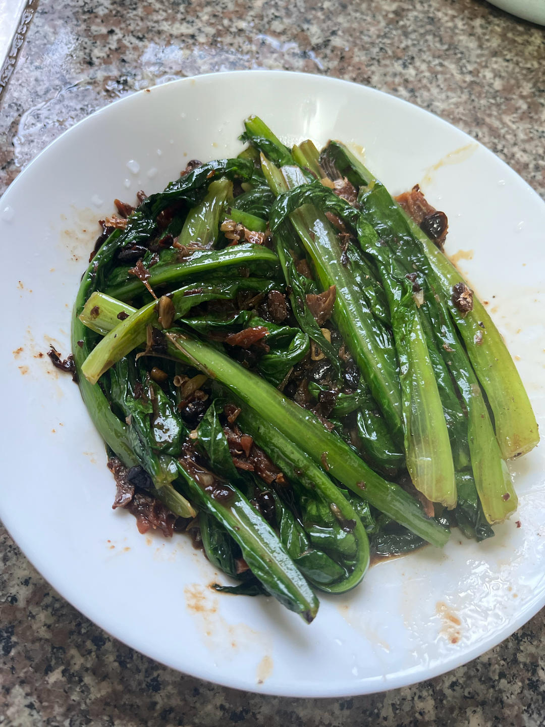 豆豉鲮鱼油麦菜