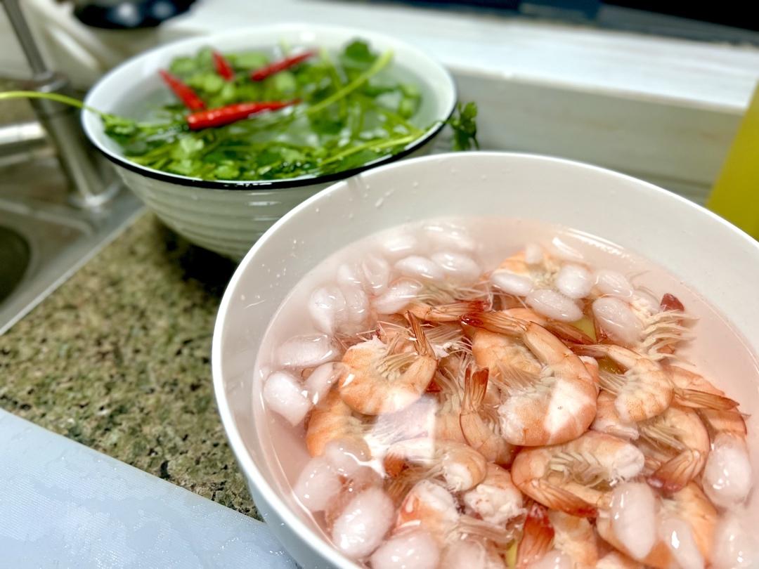 鲜嫩爽口❗️巨好吃的酸辣柠檬虾❗️一看就会超过瘾