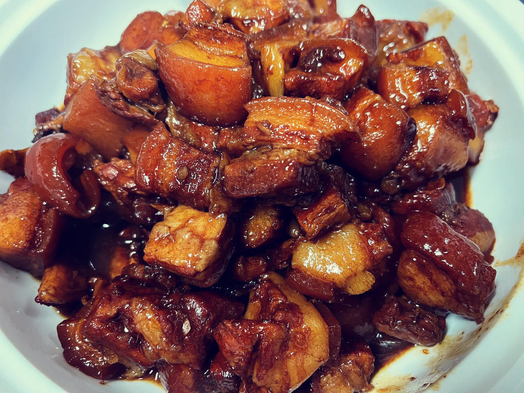 家常版的红烧肉（一点都不腻，软，糯)