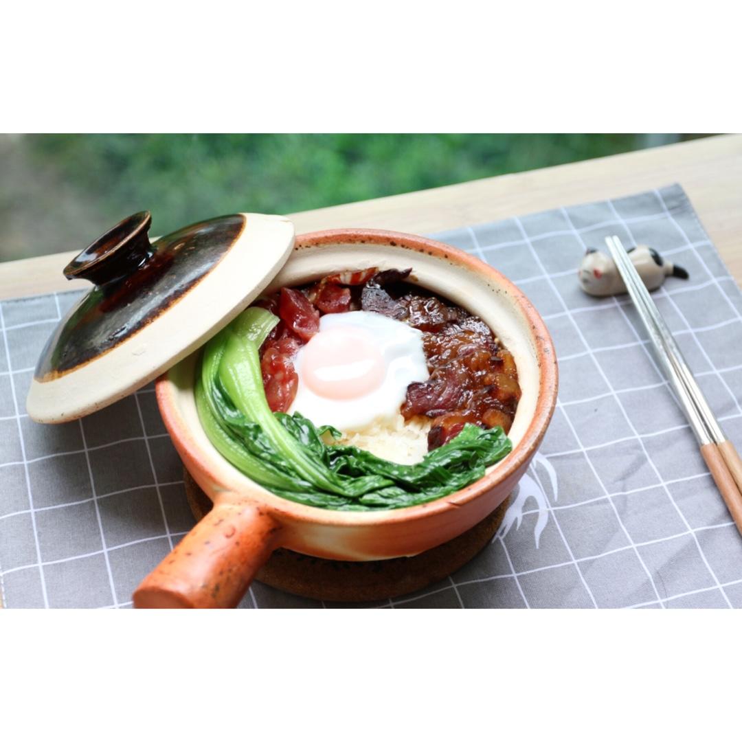 香肠煲仔饭