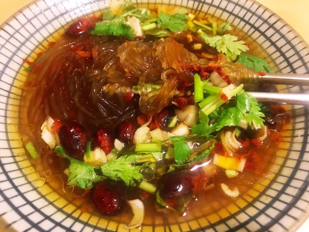 自制酸辣粉，比买的好吃十倍不止