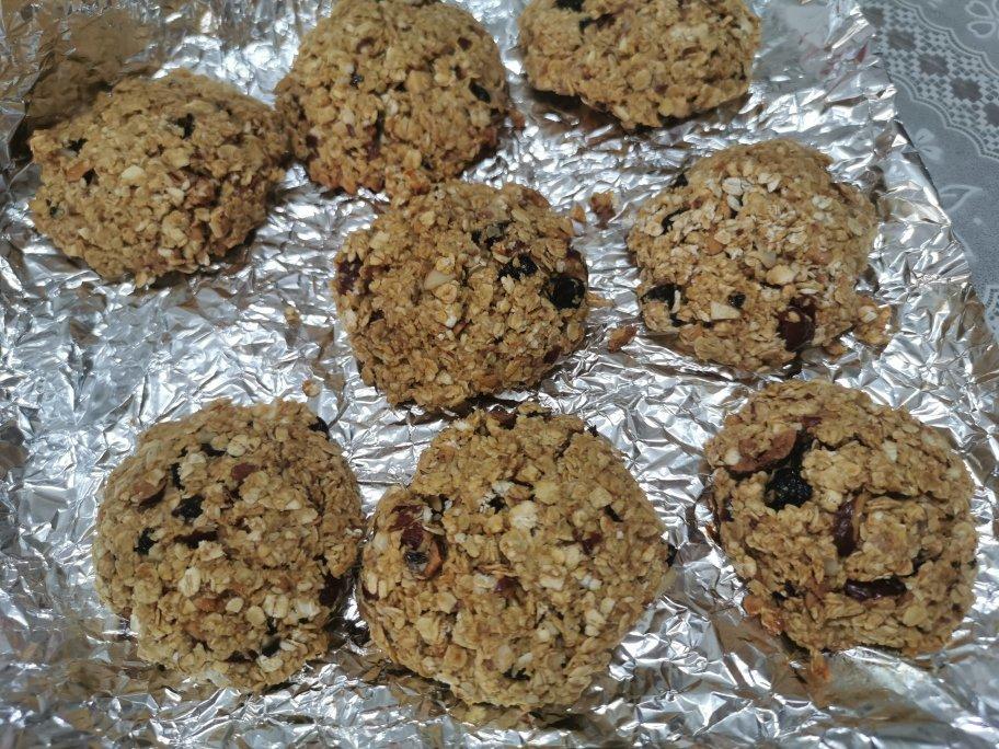 无数次翻牌の ·燕麦饼干🍪