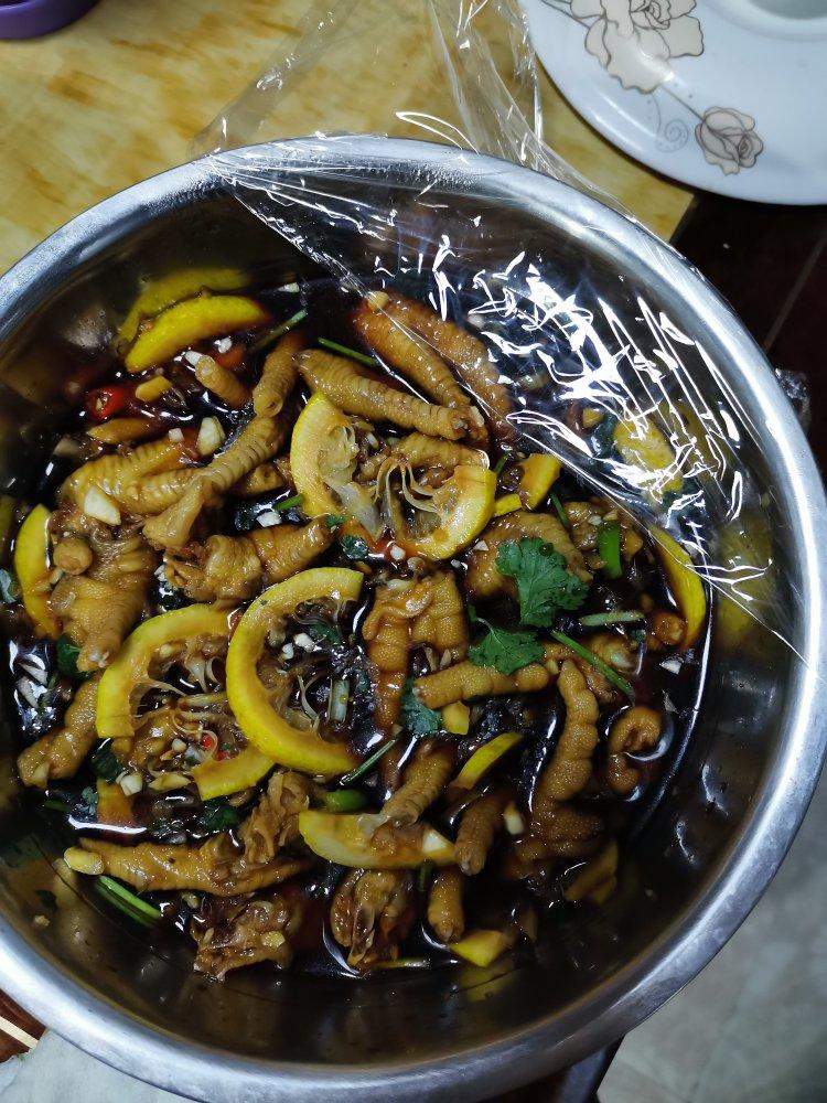 秘制柠檬酸辣鸡爪